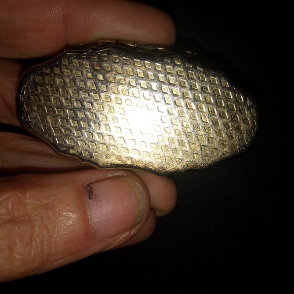 Vintage Ladies Cigarette Holder Pocket Ashtray Old Jewelry Metal Tin - Picture 6 of 9